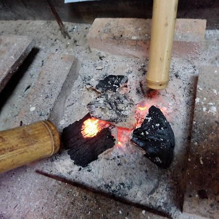 Experiencing Traditional Life Style Inn Kajiya Iya Romantei Мійоші Екстер'єр фото